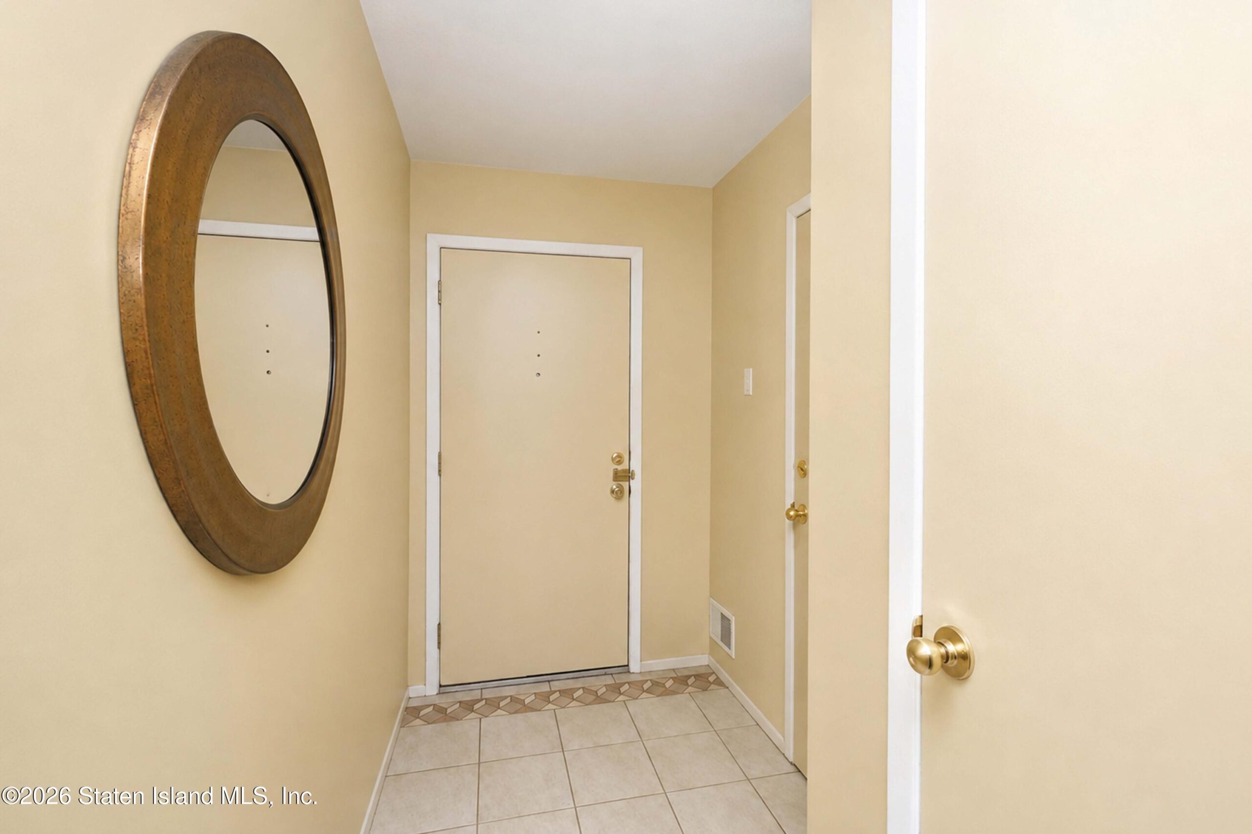 212 Kirshon Avenue Image 5