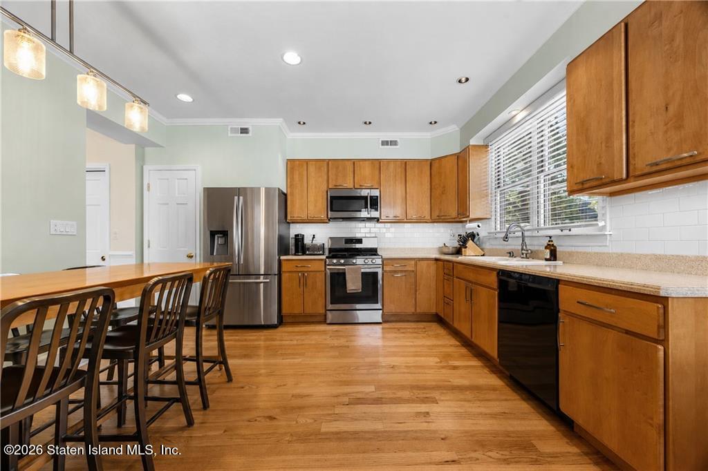 240 Atlantic Avenue, Staten Island, NY, 10305 image 10