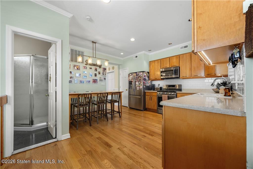 240 Atlantic Avenue, Staten Island, NY, 10305 image 11