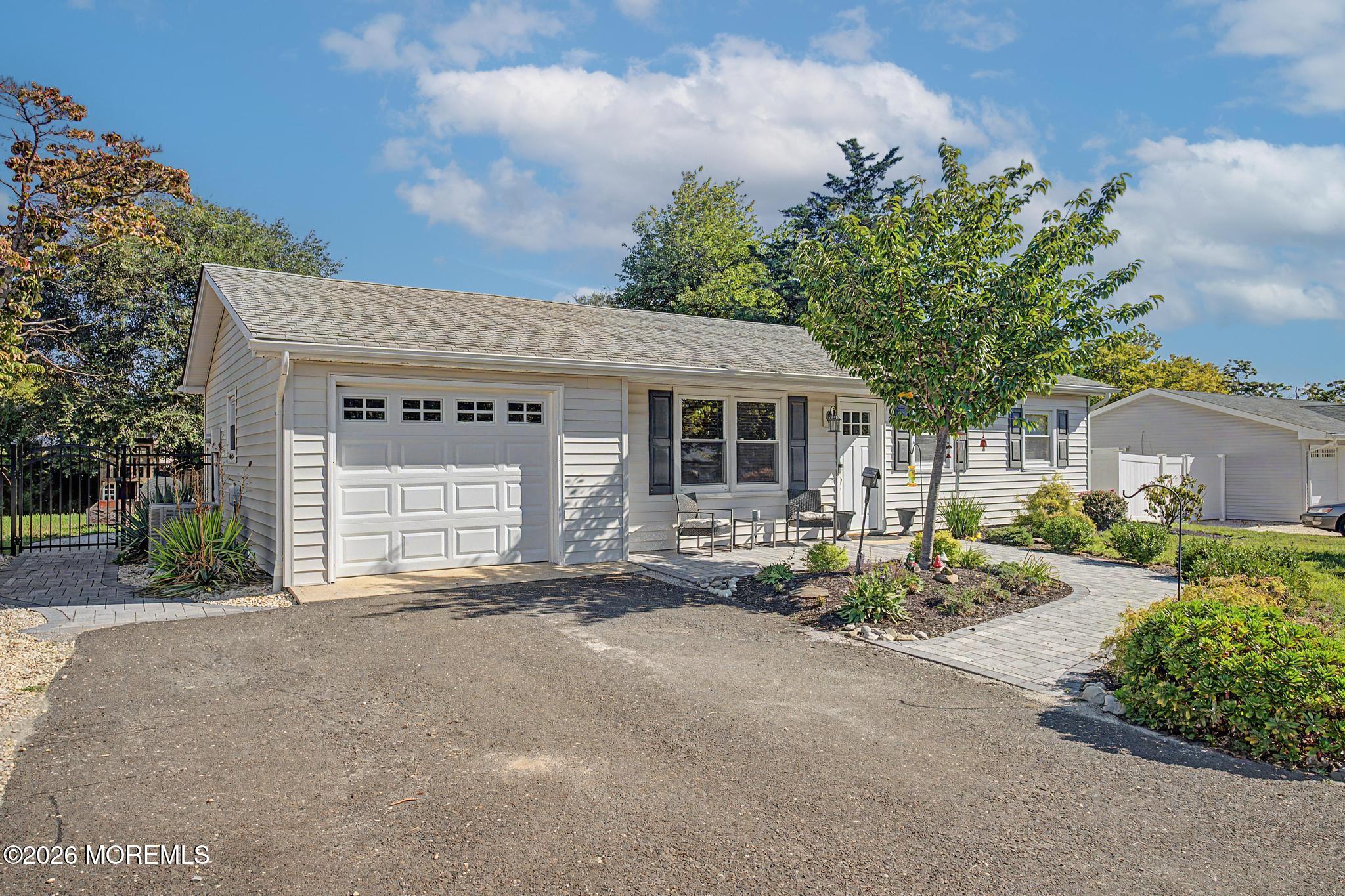 18 Fresno Street Image 1