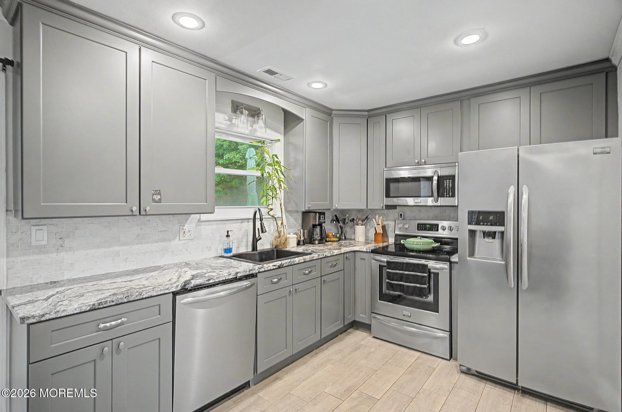 18 Fresno Street, Barnegat, NJ, 08005 image 9