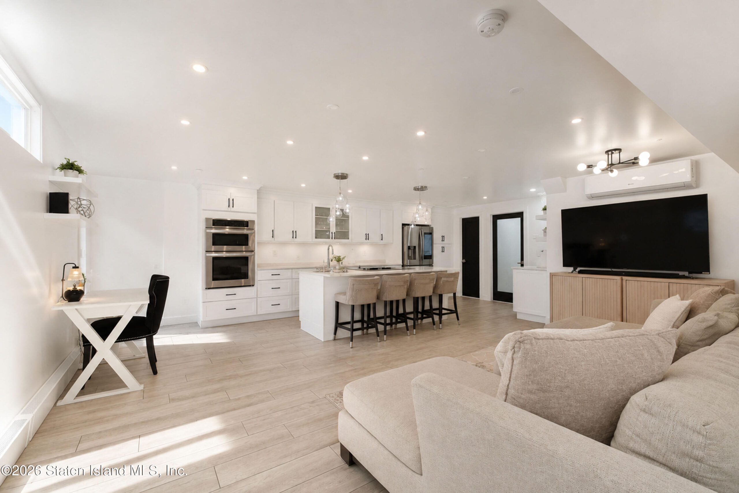77 Macfarland Avenue, Staten Island, NY, 10305 image 8