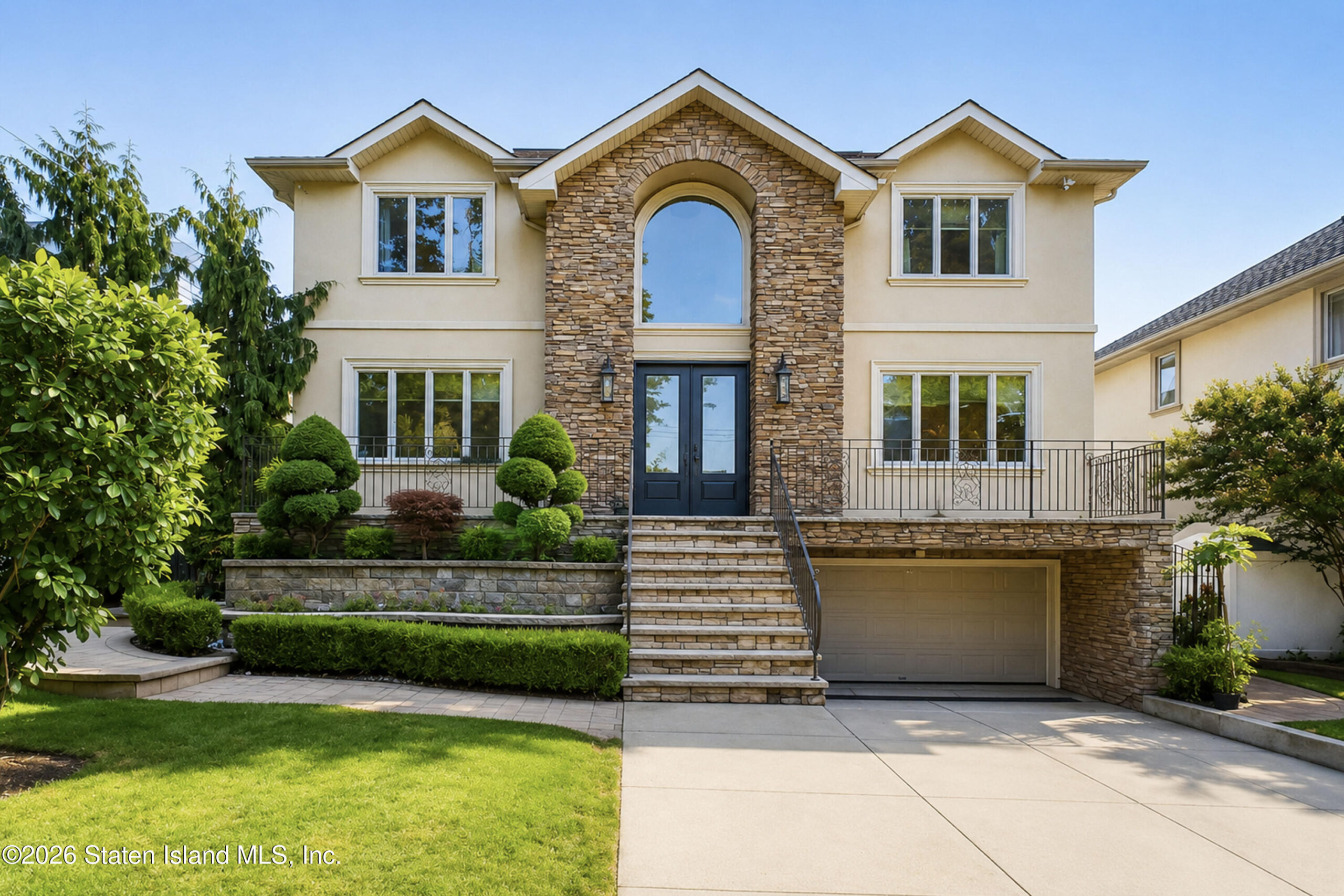 44 Macfarland Avenue, Staten Island, NY, 10305