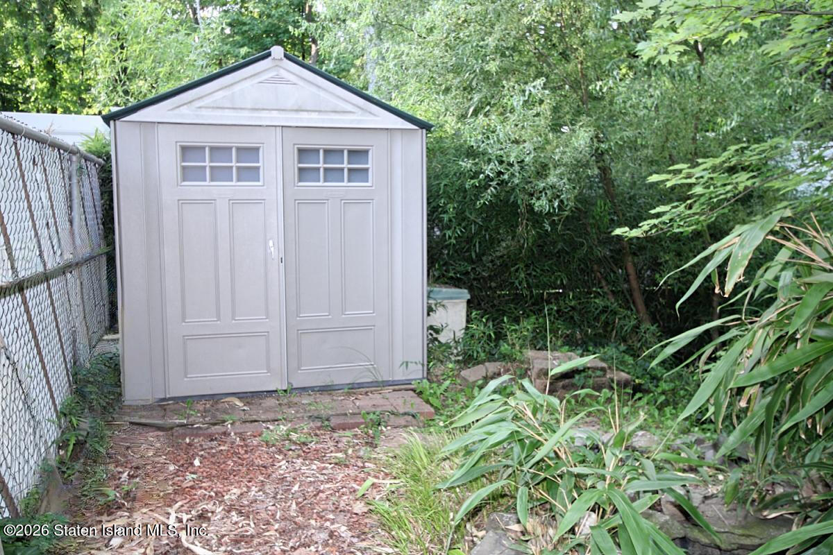 401 Vernon Avenue, Staten Island, NY, 10309 image 30