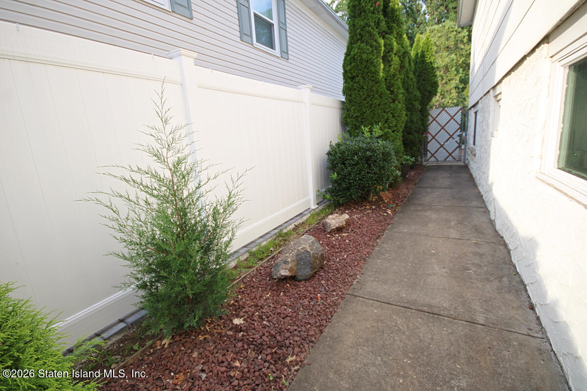 401 Vernon Avenue, Staten Island, NY, 10309 image 33