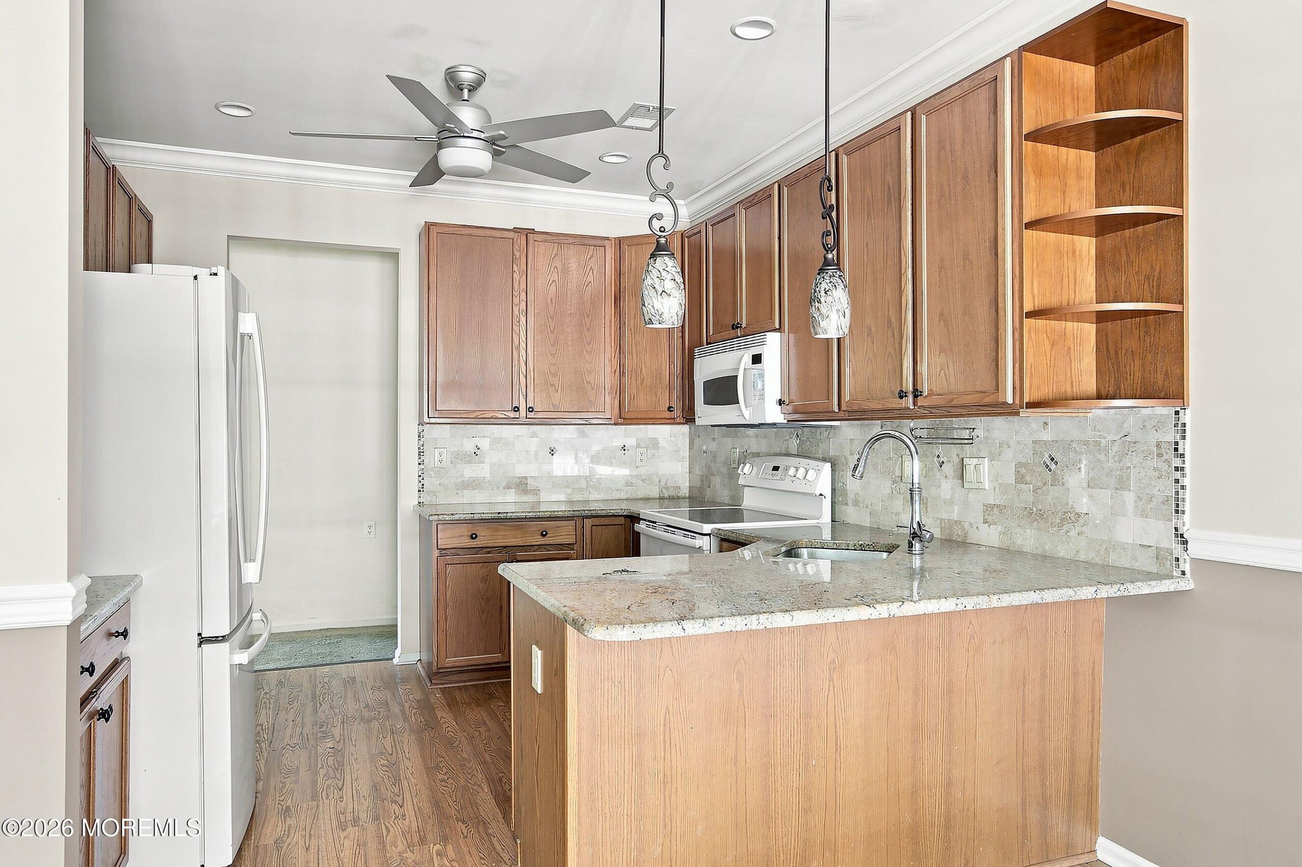 205 Rolling Meadows Boulevard Image 5