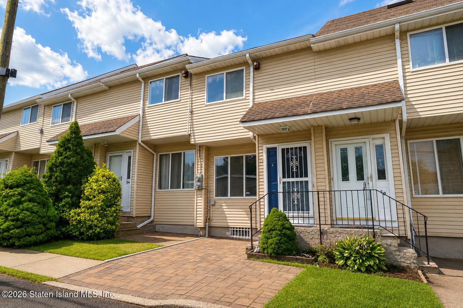 52 Houston Lane, Staten Island, NY, 10302