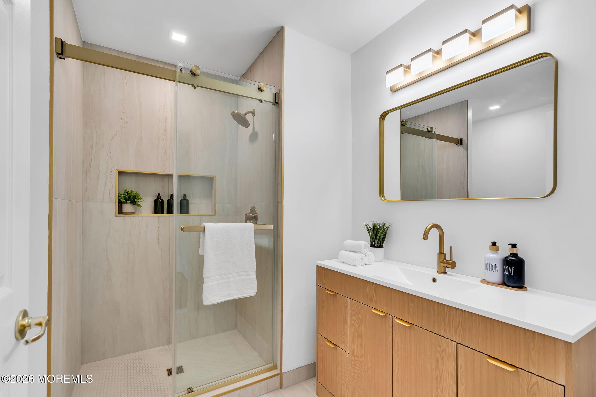 39 Strawberry Lane, Lakewood, NJ, 08701 image 17