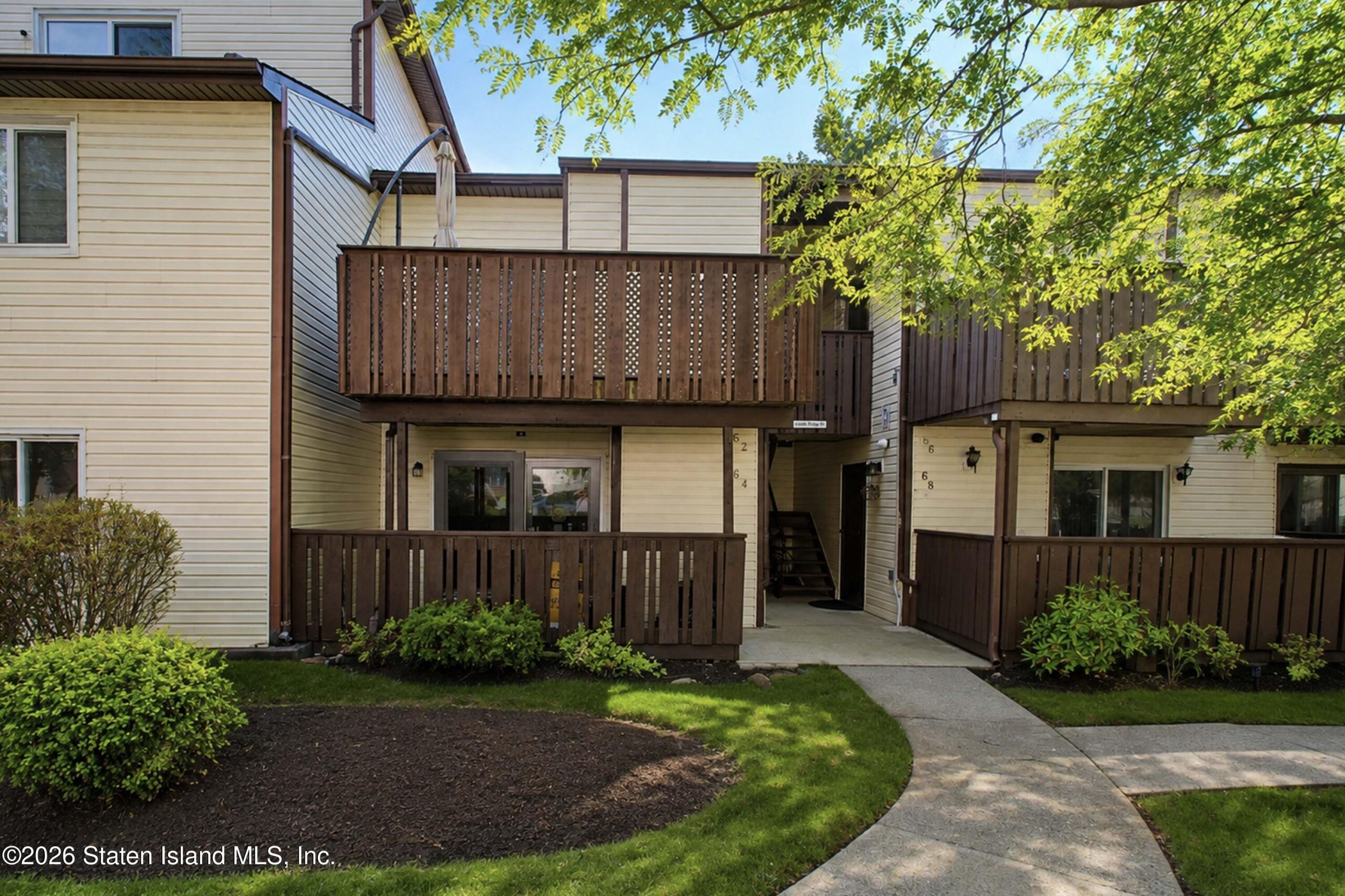 64 Timber Ridge Drive, Staten Island, NY, 10306