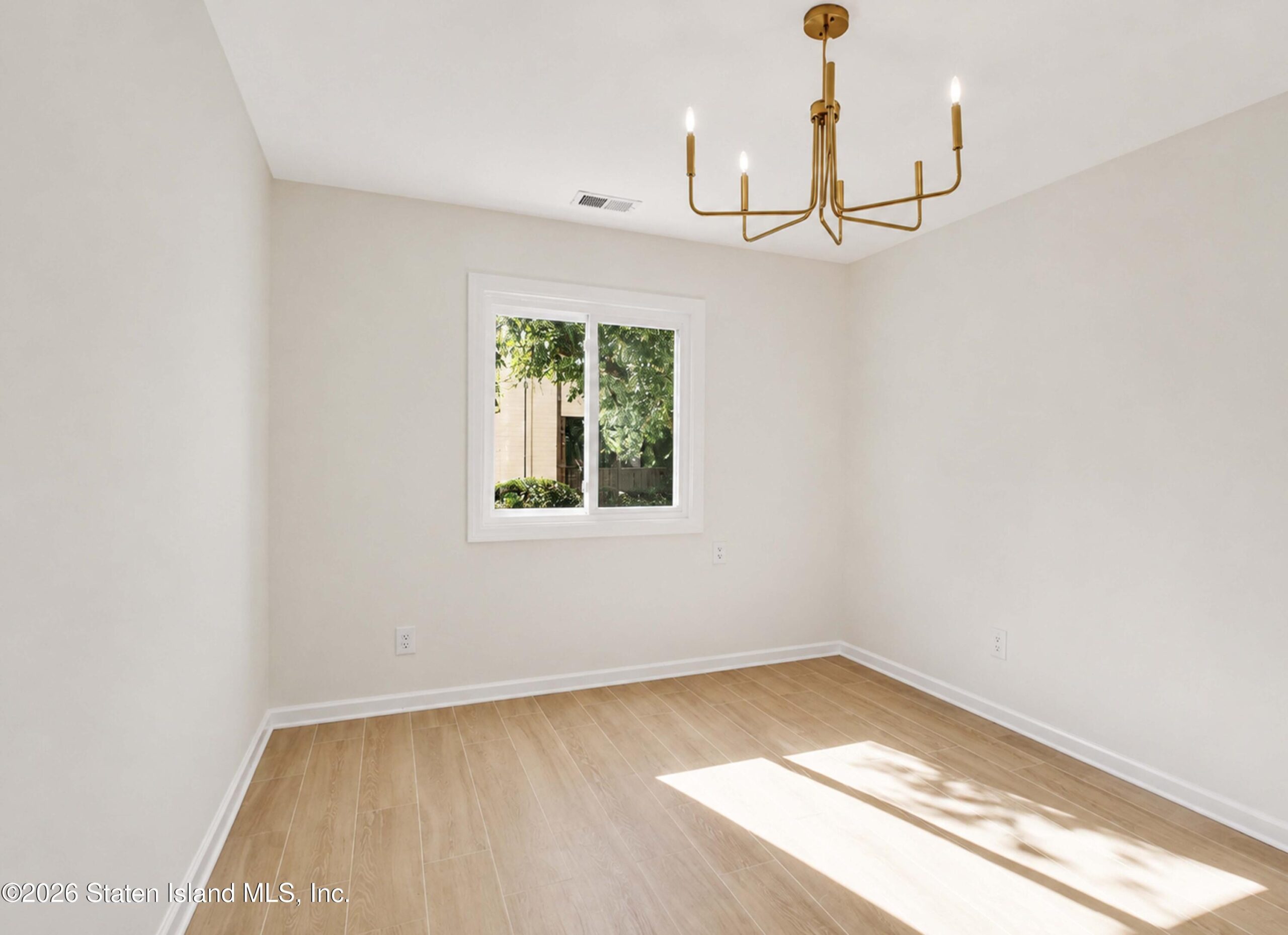 64 Timber Ridge Drive, Staten Island, NY, 10306 image 12