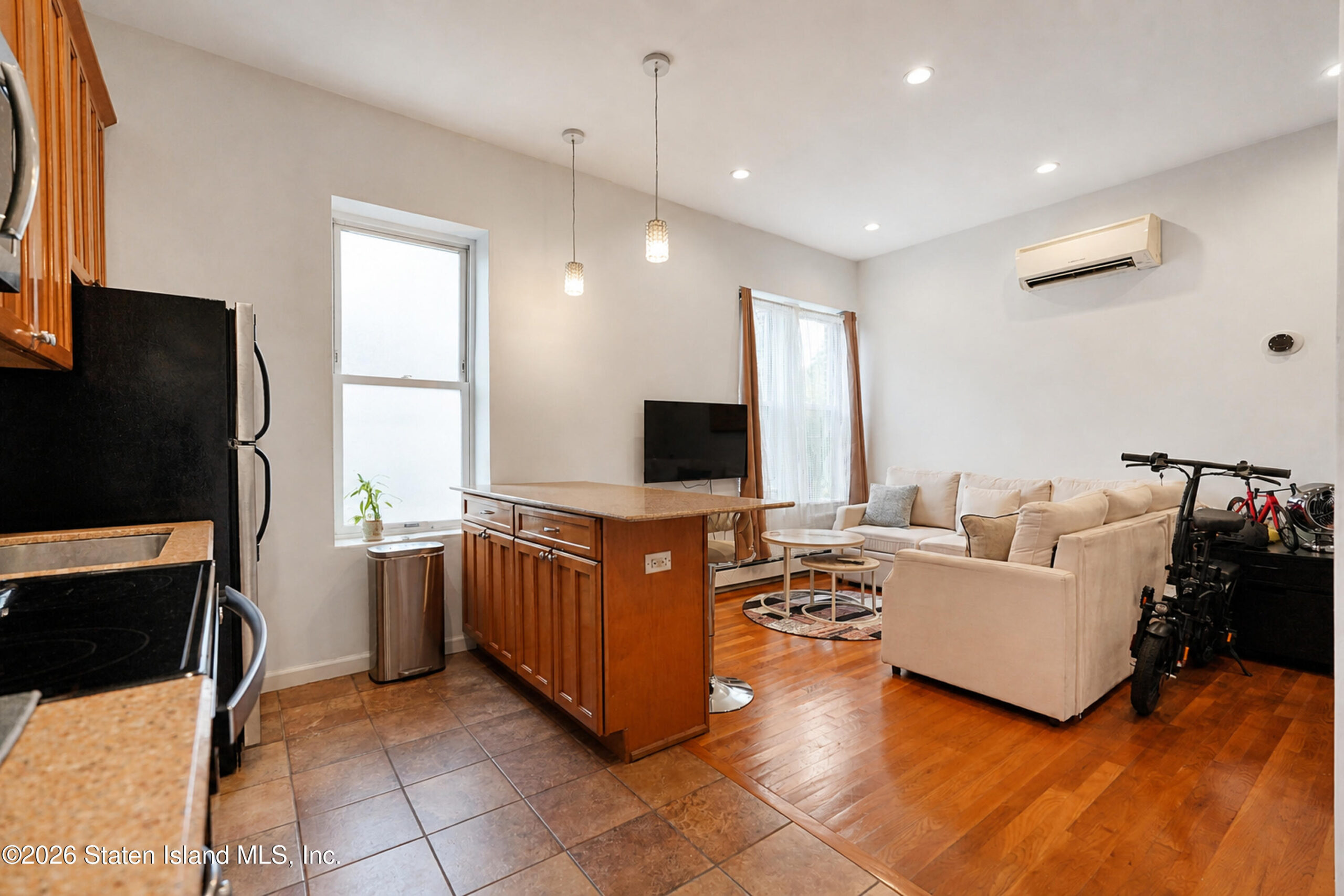914 84th Street, Brooklyn, NY, 11228 image 12