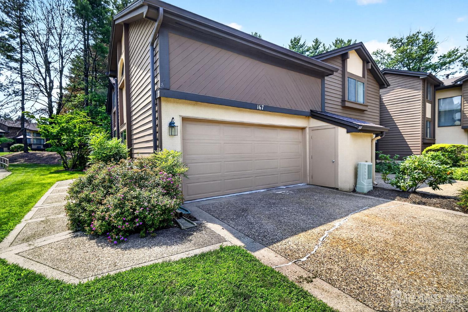 167 Sayre Drive Image 2
