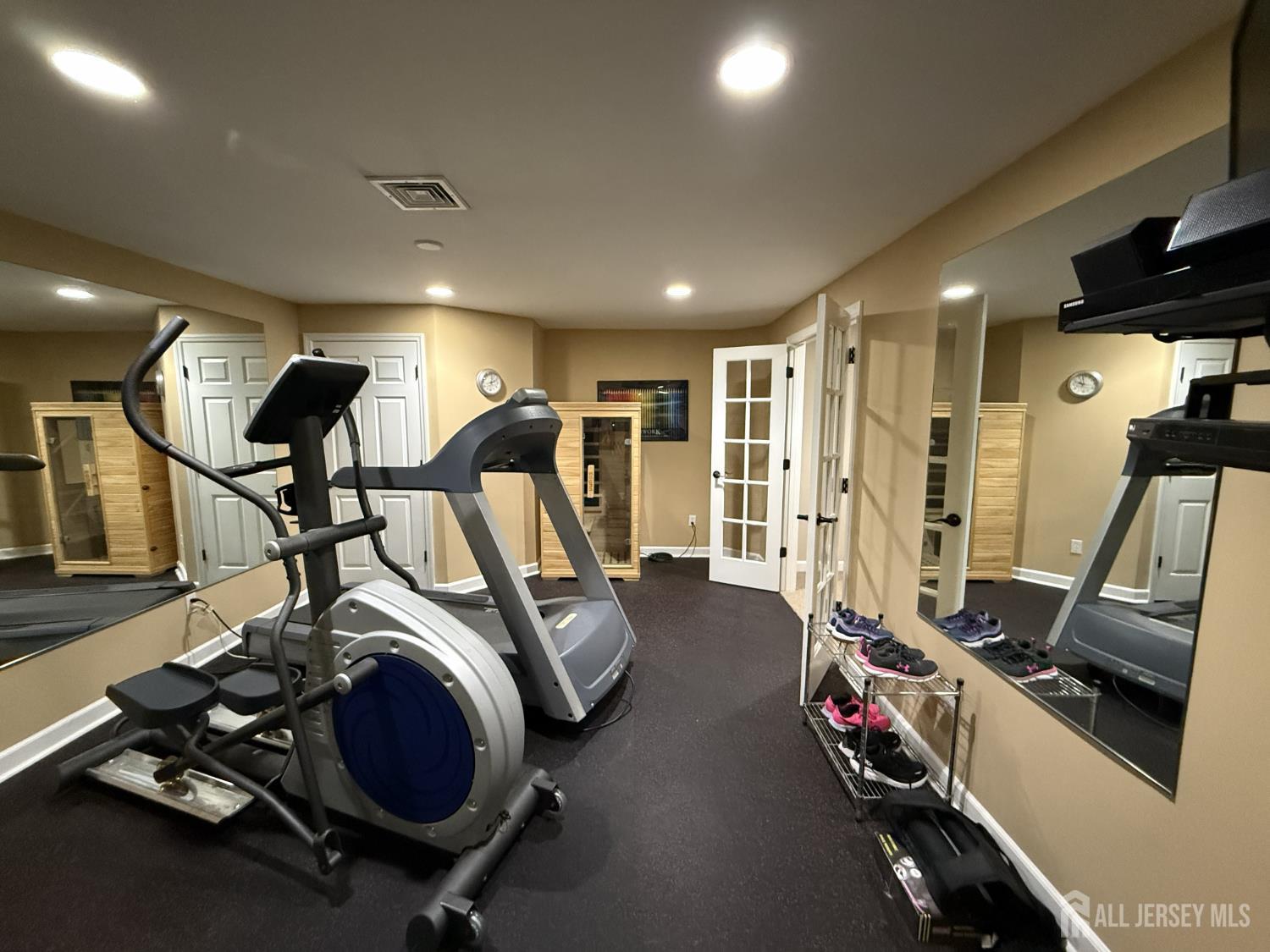 27 Mitchell Drive, Monroe, NJ, 08831 image 40