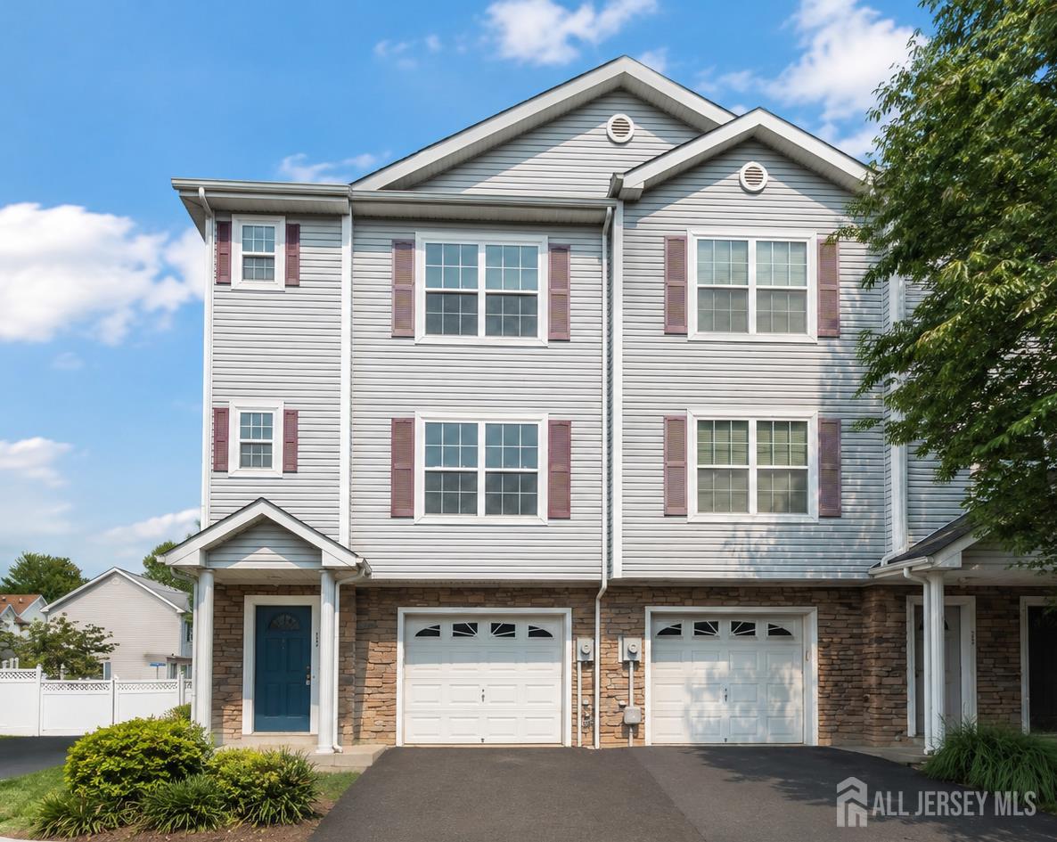13 Ronald Drive Image 2