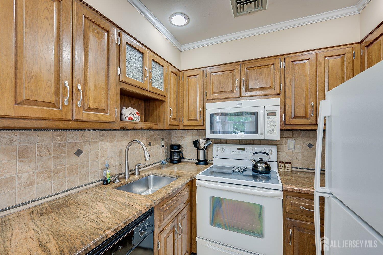 51 Federal Street, Menlo Park Terrace, NJ, 08840 image 11