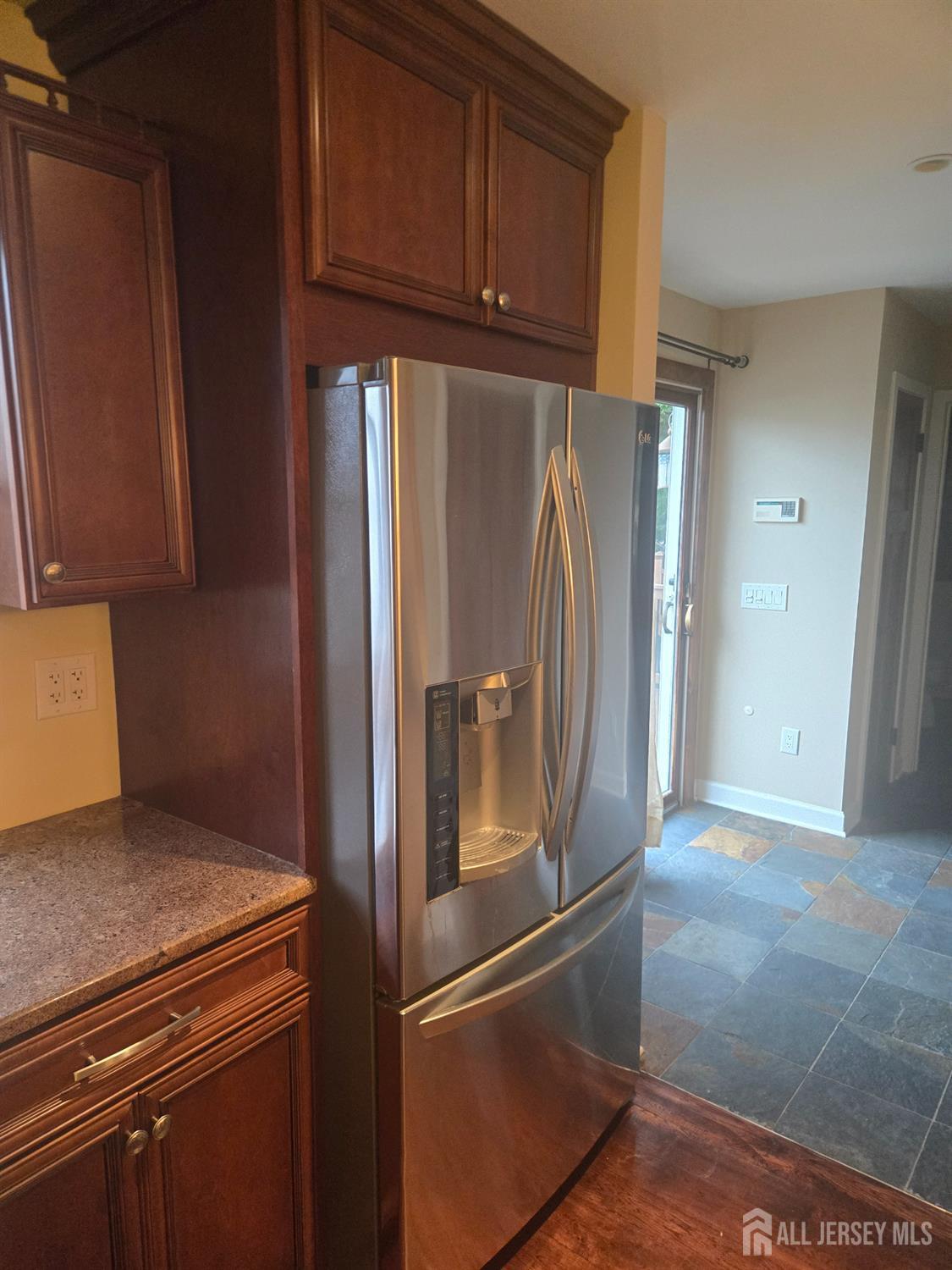 14 larch Street, Carteret, NJ, 07008 image 7