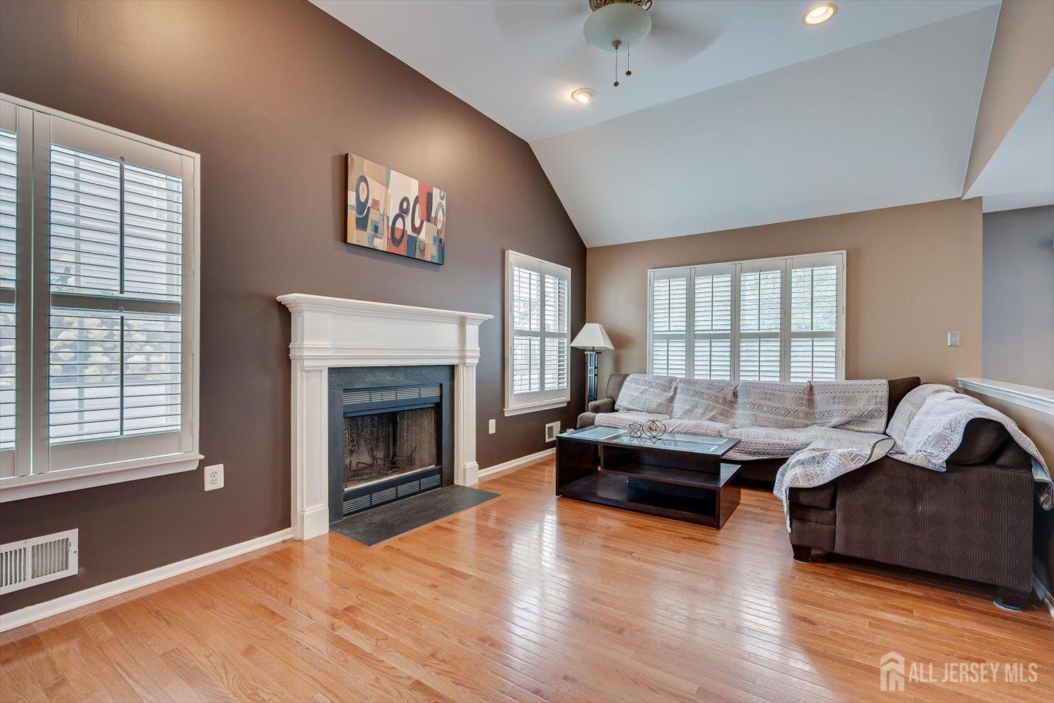 26 Brittany Way, South Brunswick, NJ, 08824 image 25