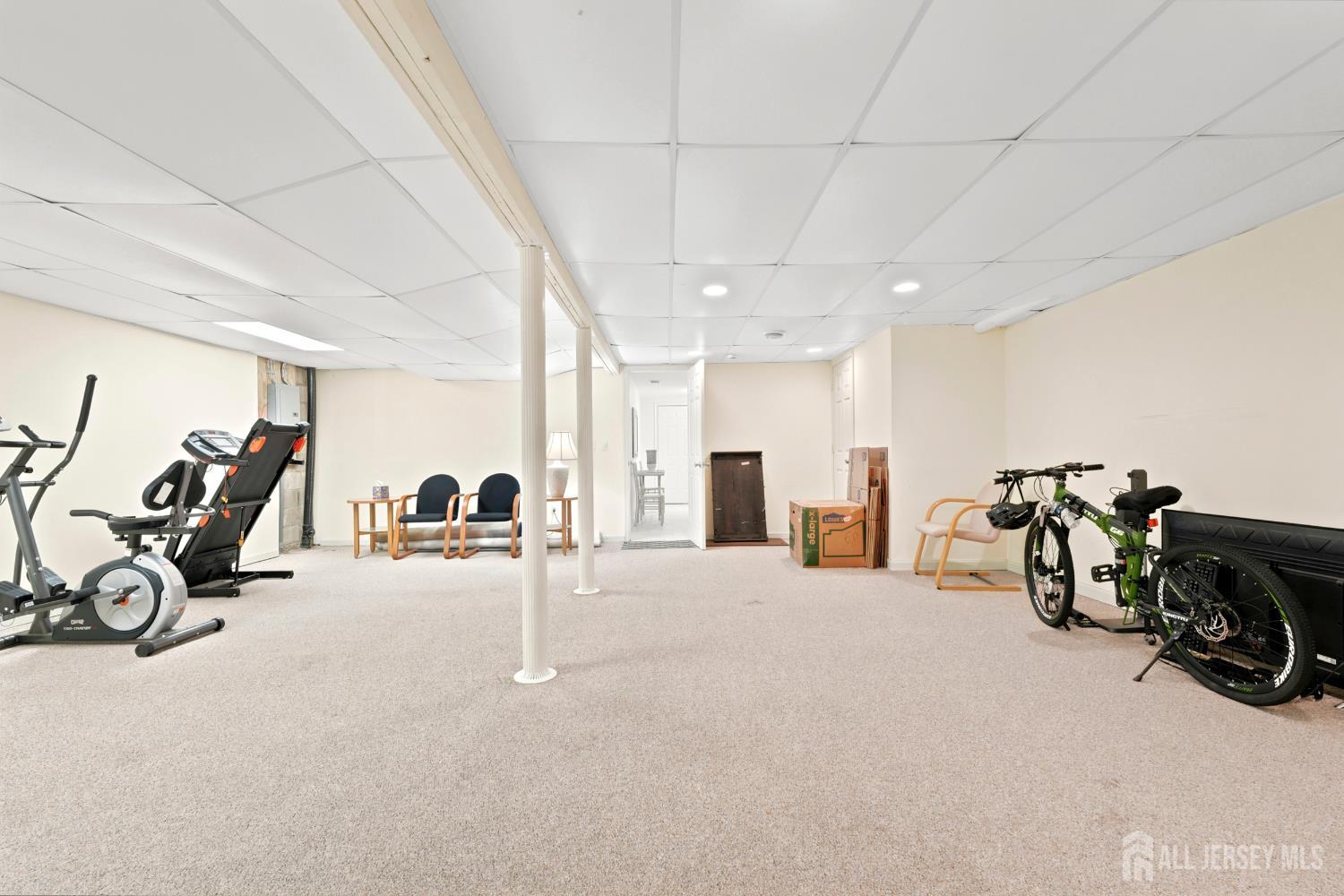 137 Redpine Loop, Old Bridge, NJ, 08857 image 34