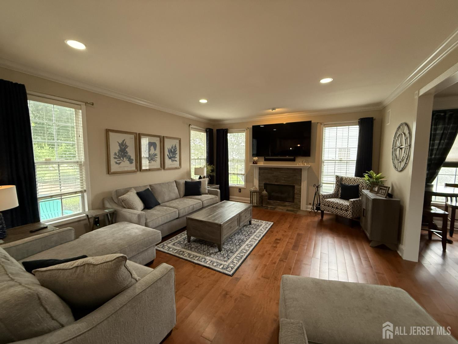 27 Mitchell Drive, Monroe, NJ, 08831 image 10