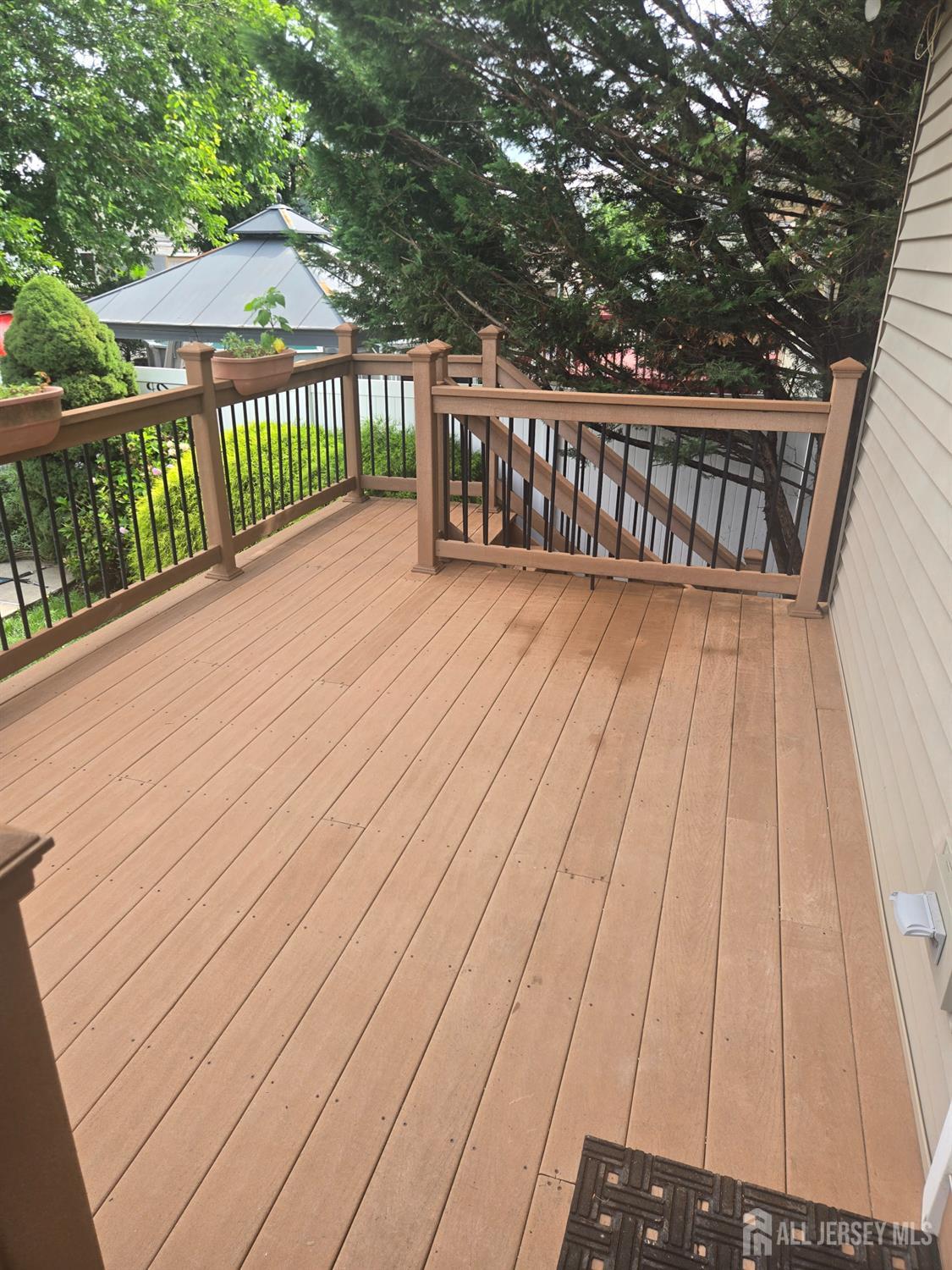 14 larch Street, Carteret, NJ, 07008 image 24