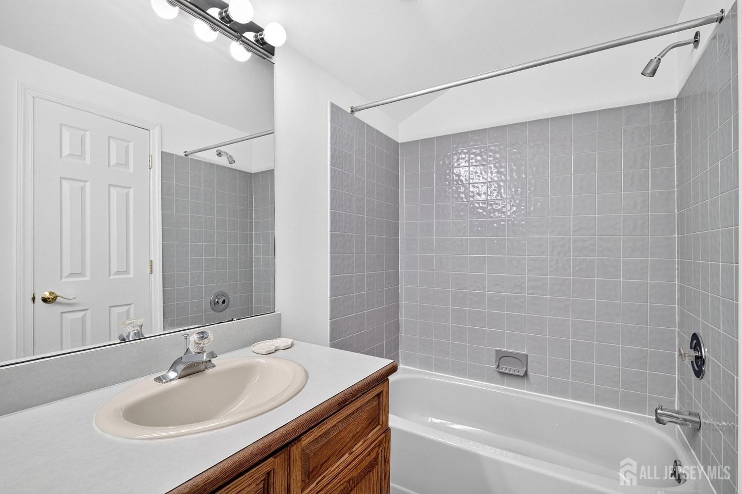167 Sayre Drive, Plainsboro, NJ, 08540 image 24