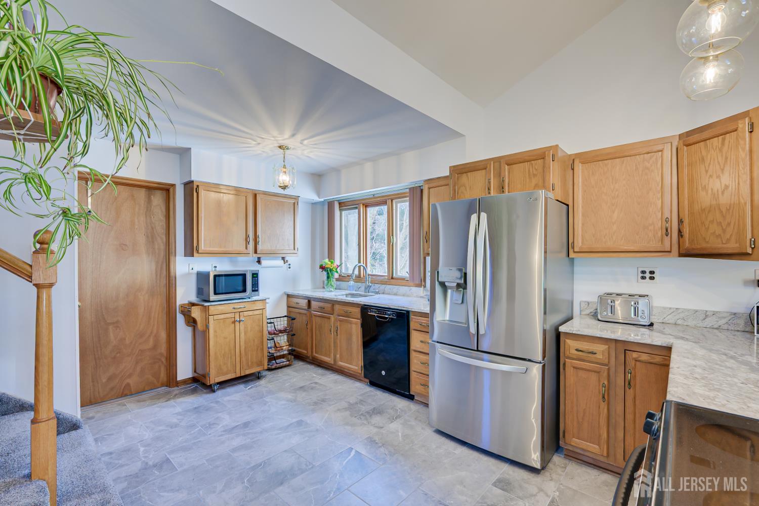 16 Skytop Road, Lebanon Twp, NJ, 07853 image 17