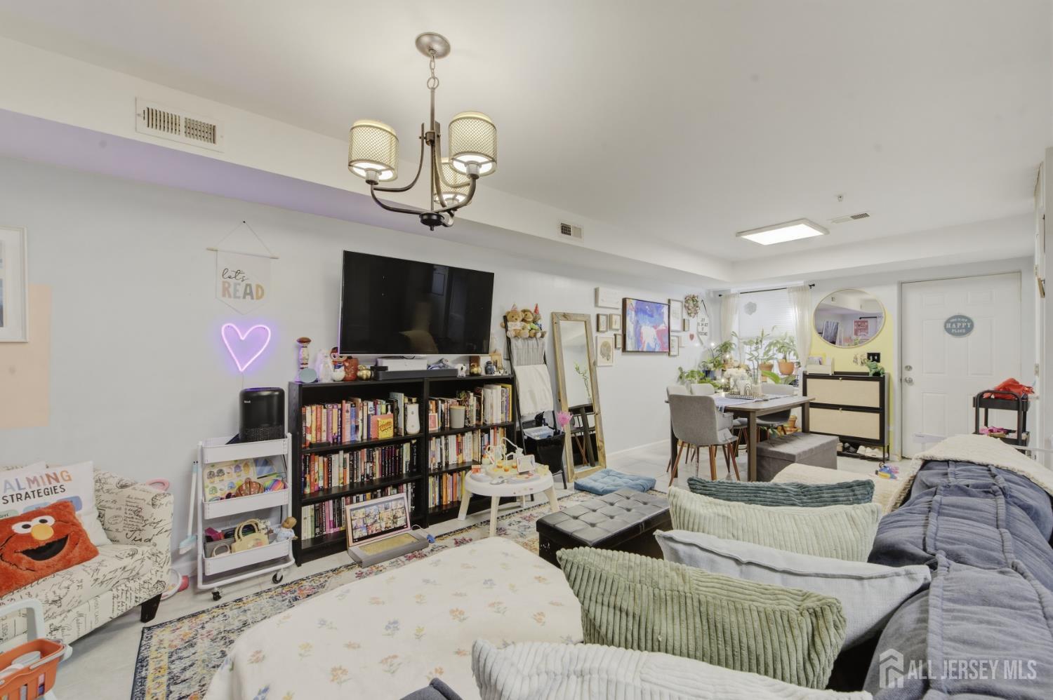 149 Bellair Place, Newark, NJ, 07104 image 11