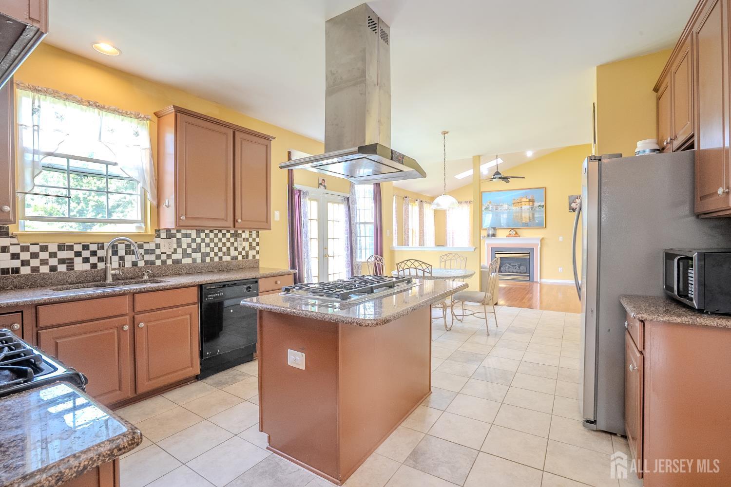 15 Inverness Lane, East Windsor, NJ, 08520 image 19