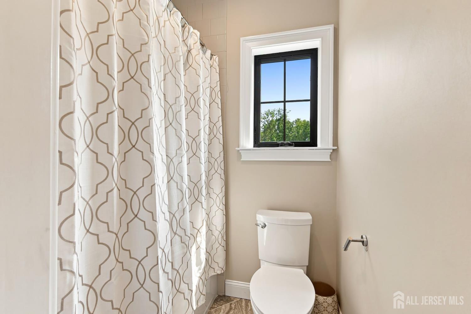 35 Hoffman Road, Monroe, NJ, 08831 image 22