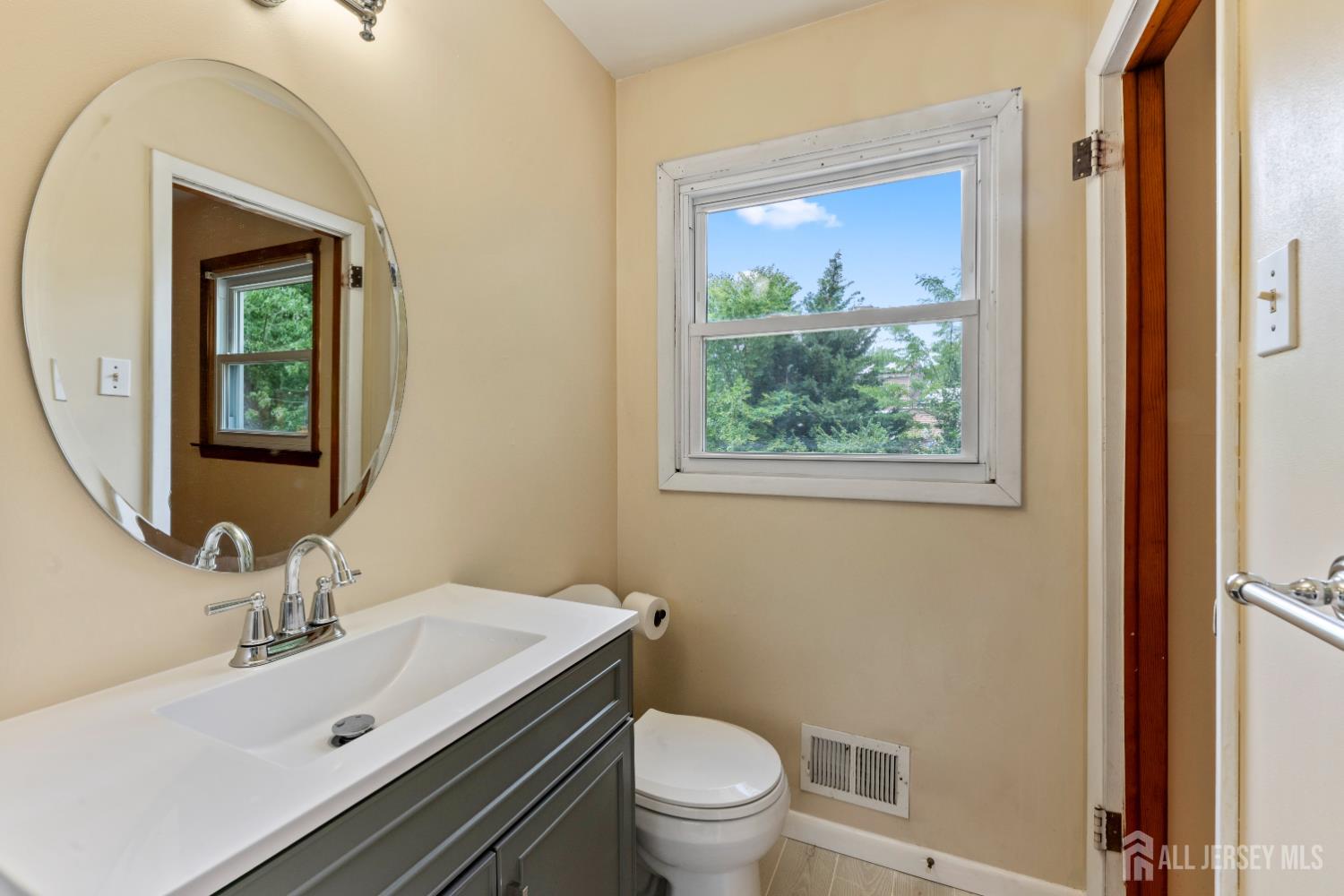 5 Yale Court, East Brunswick, NJ, 08816 image 18