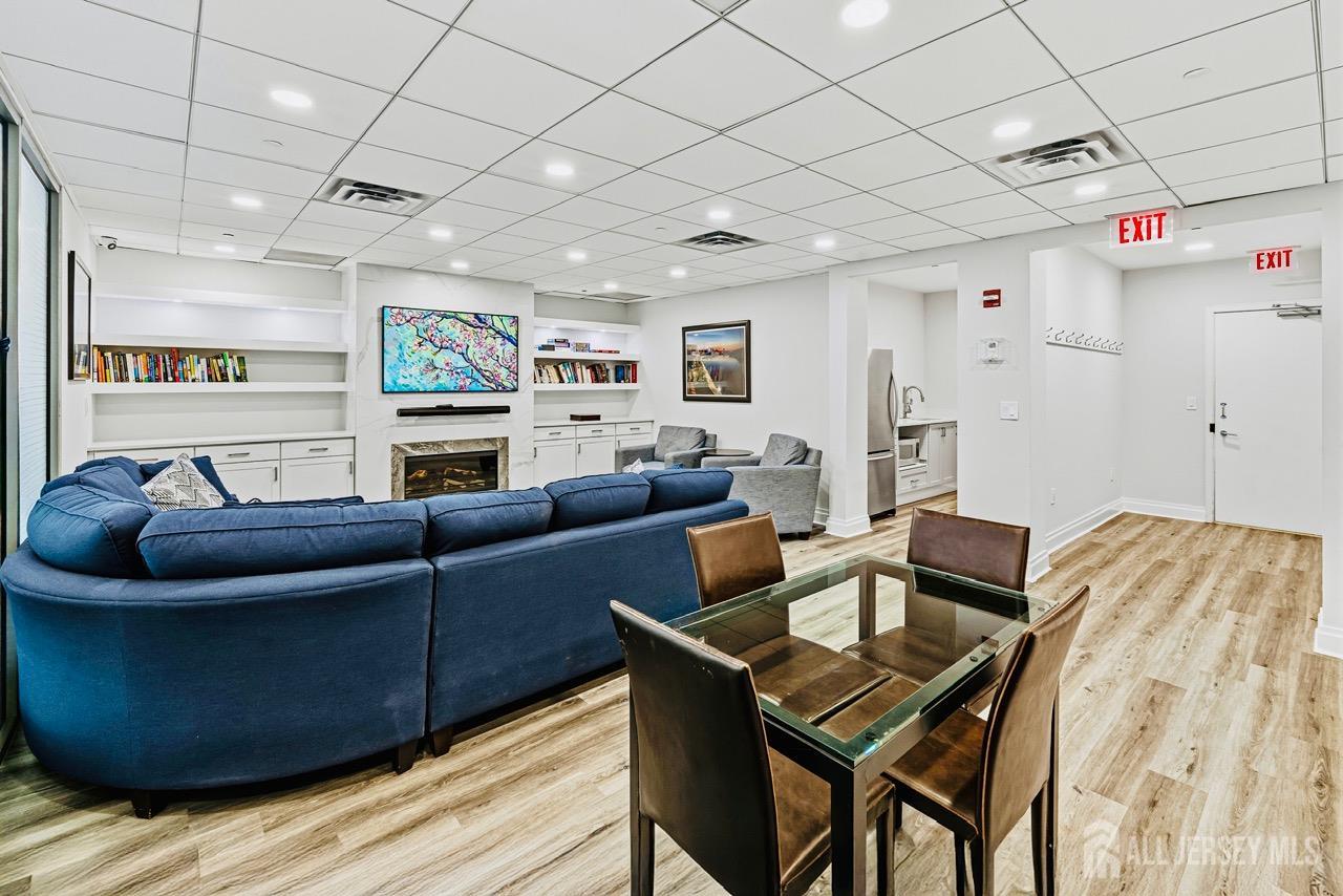 1 Spring Street 2204, New Brunswick, NJ, 08901 image 53