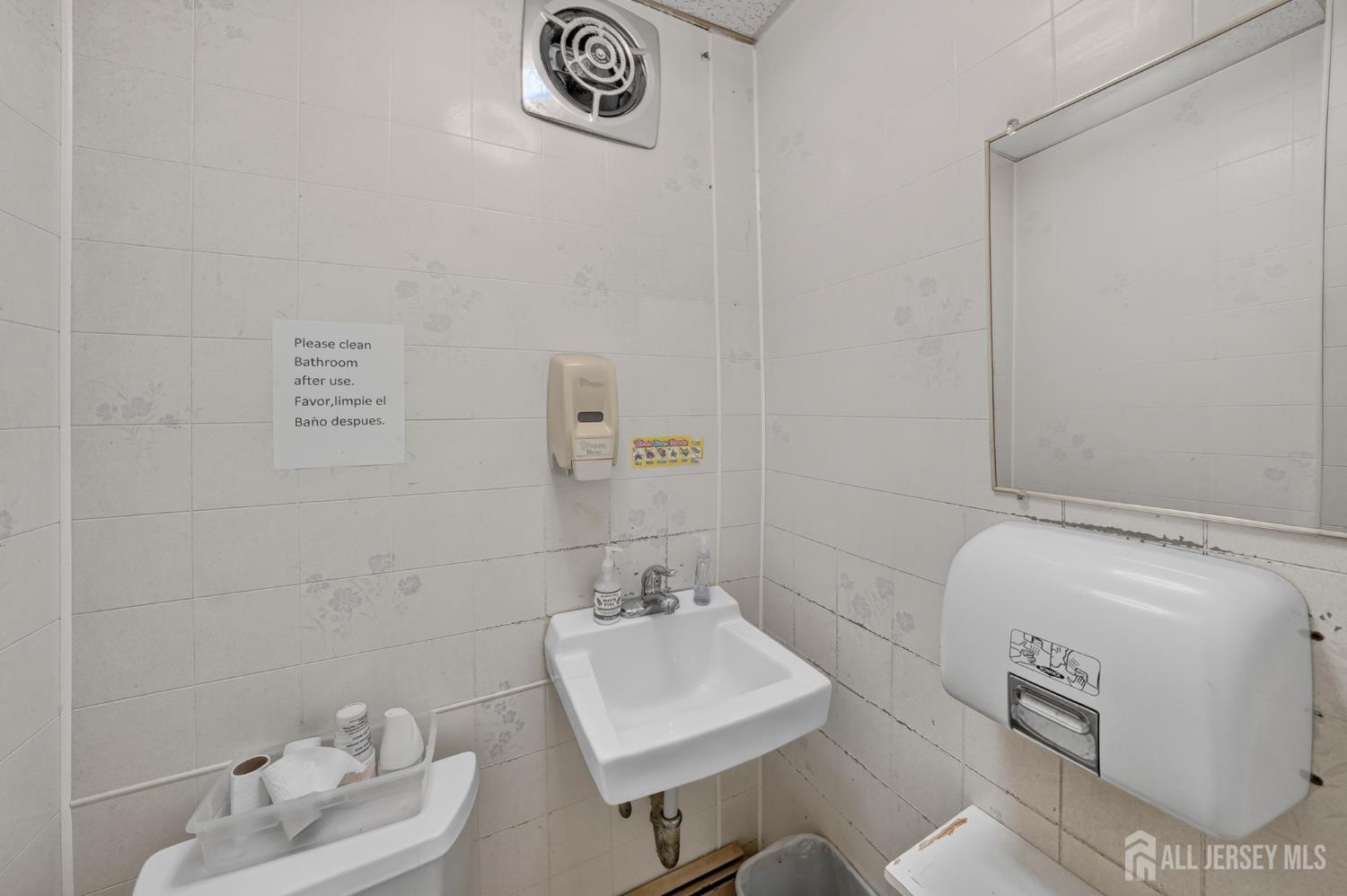 137 Livingston Avenue, New Brunswick, NJ, 08901 image 10