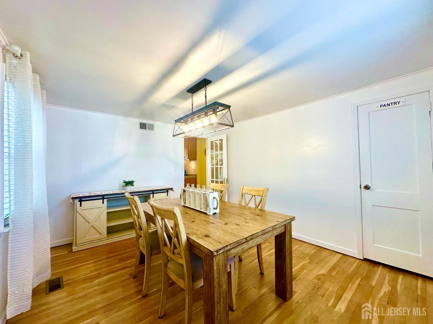 217 Bergen Street Image 4