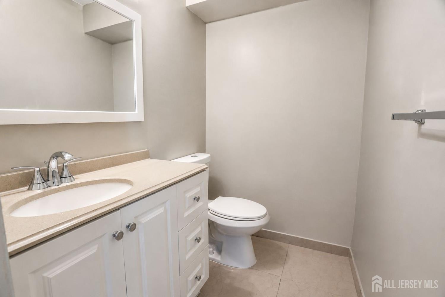 20 Delikat Lane, Sayreville, NJ, 08872 image 16