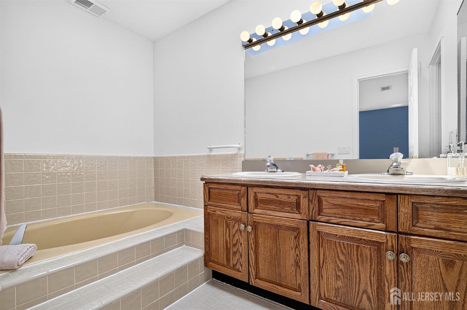 167 Sayre Drive, Plainsboro, NJ, 08540 image 20