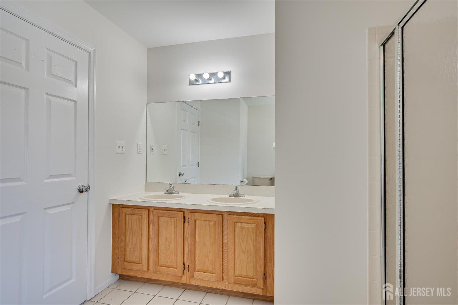 26 Brittany Way, South Brunswick, NJ, 08824 image 36