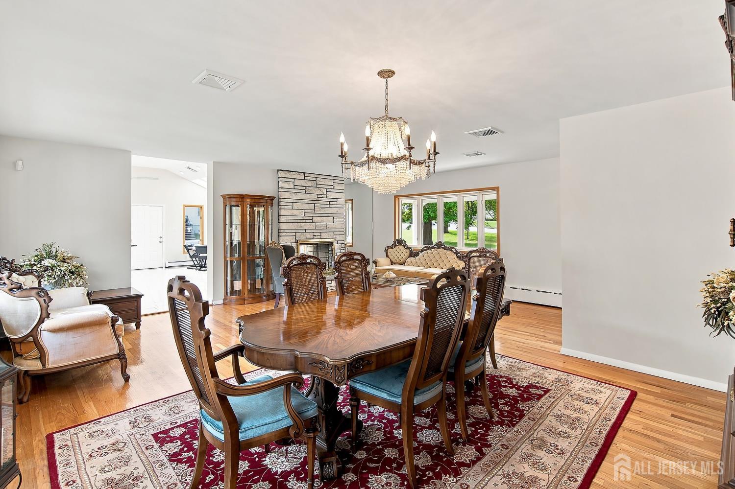 189 Kensington Avenue, Colonia, NJ, 07067 image 15