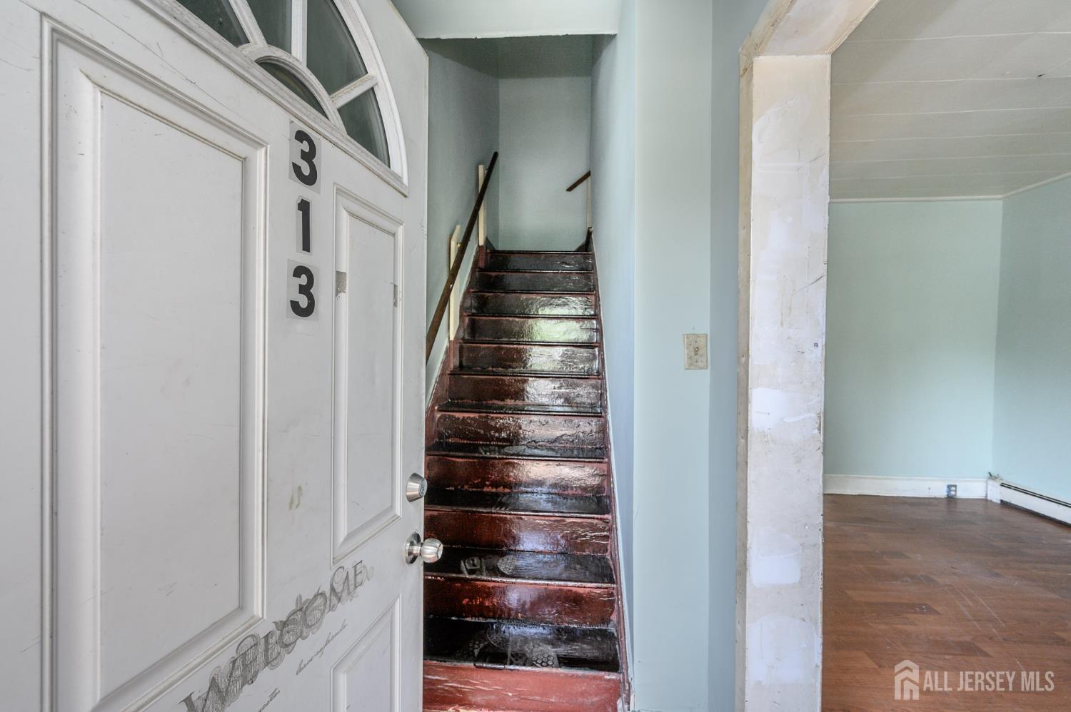 313 Wagner Avenue Image 4