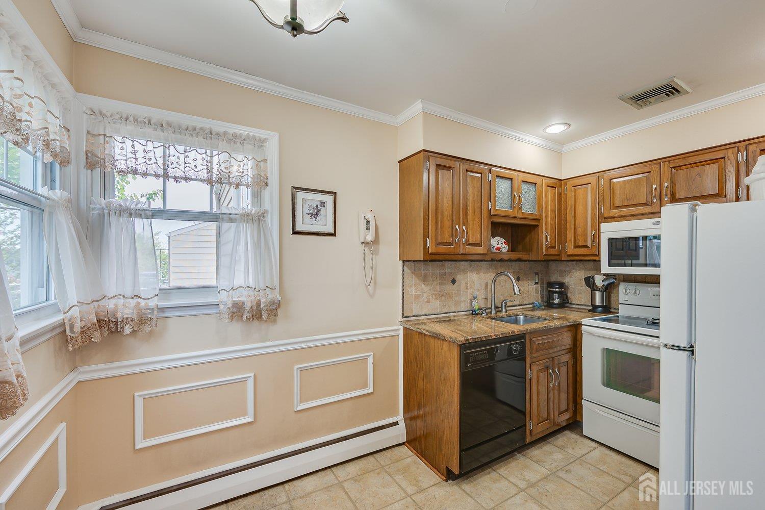 51 Federal Street, Menlo Park Terrace, NJ, 08840 image 12