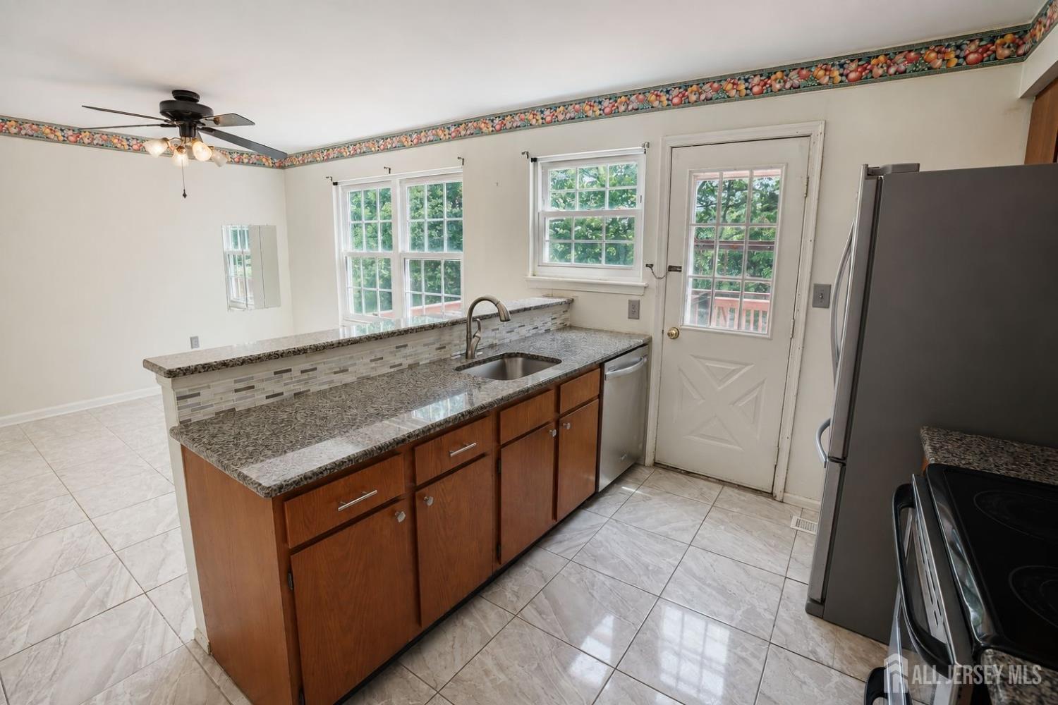 20 Delikat Lane, Sayreville, NJ, 08872 image 21