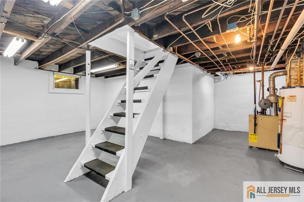 94 Neptune Place, South Amboy, NJ, 08879 image 14