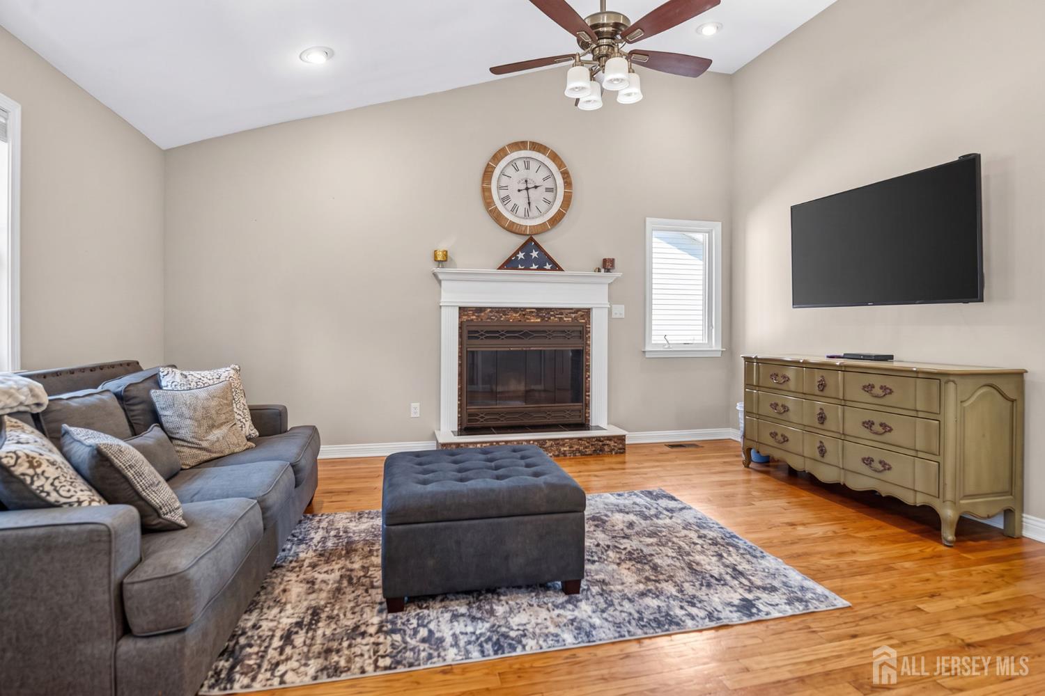114 Manalapan Road, Spotswood, NJ, 08884