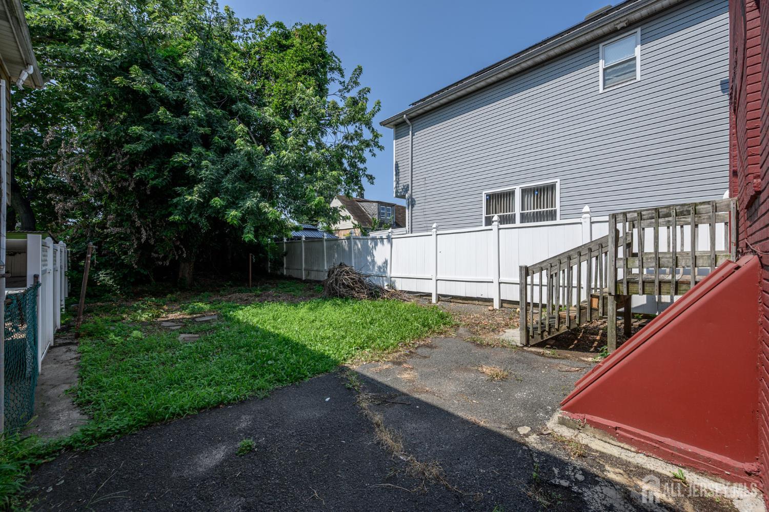 313 Wagner Avenue, Perth Amboy, NJ, 08861 image 22