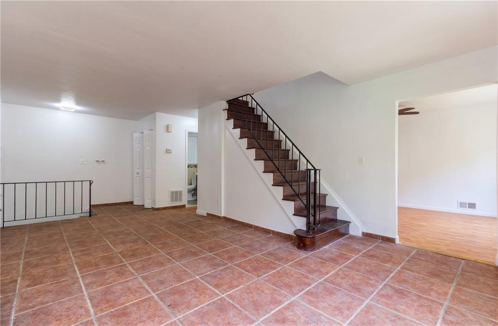 14 Parkview Loop, Staten  Island, New York, 10314 image 8