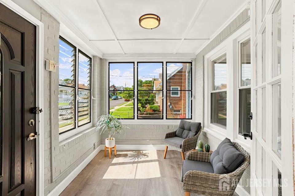 10 Krumb Street Image 3