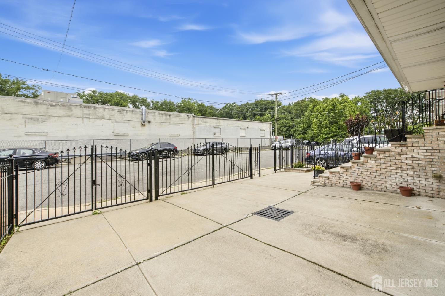 149 Bellair Place Image 1