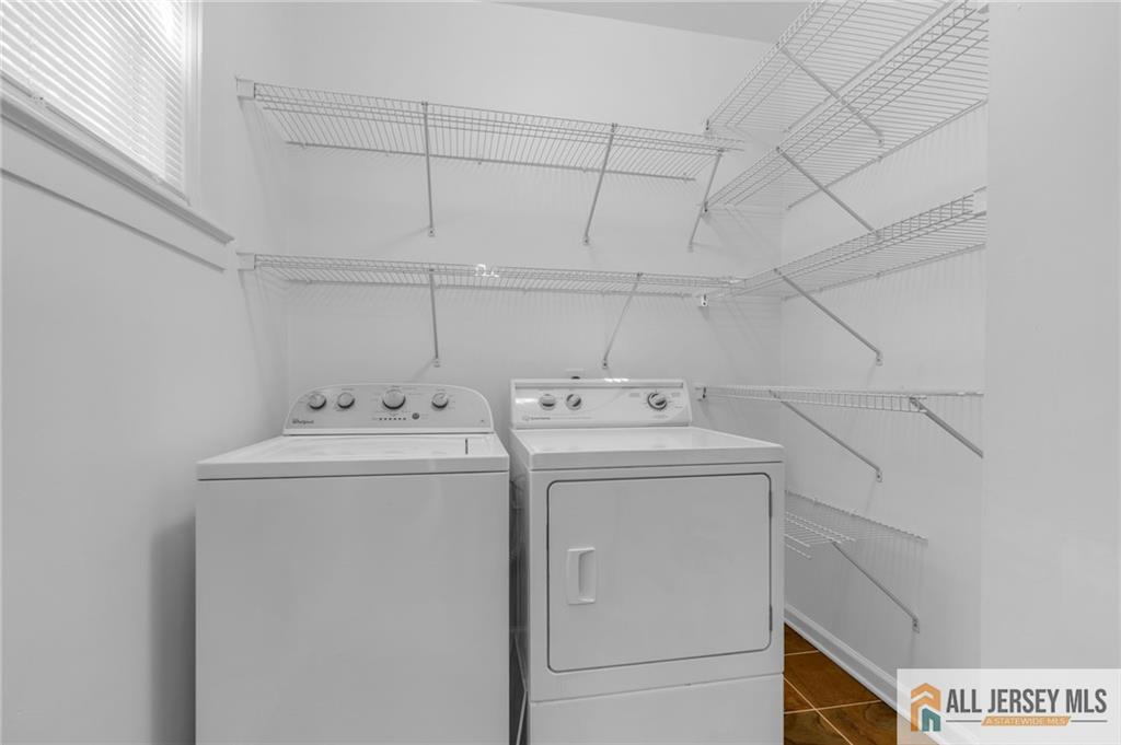 94 Neptune Place, South Amboy, NJ, 08879 image 11