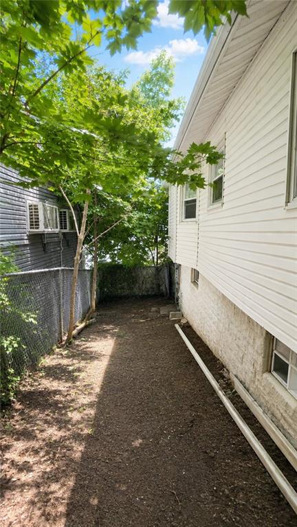 46 Eadie Place, Staten  Island, New York, 10301 image 23