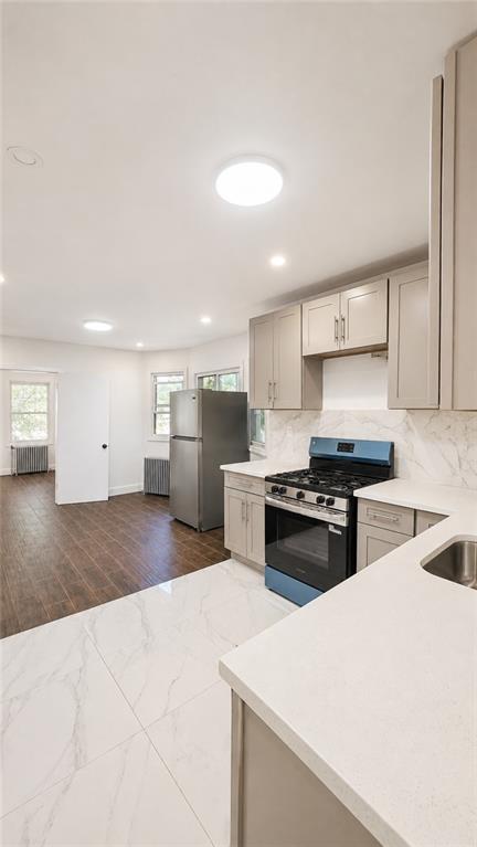 46 Eadie Place, Staten  Island, New York, 10301 image 7