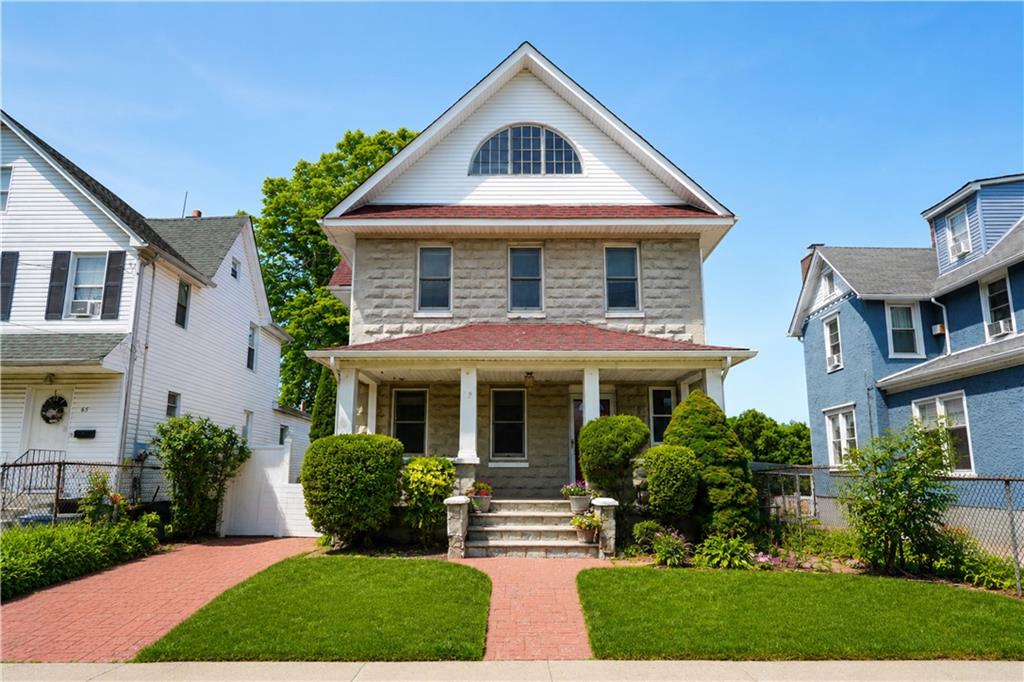 69 Saint Stephens Place Image 2